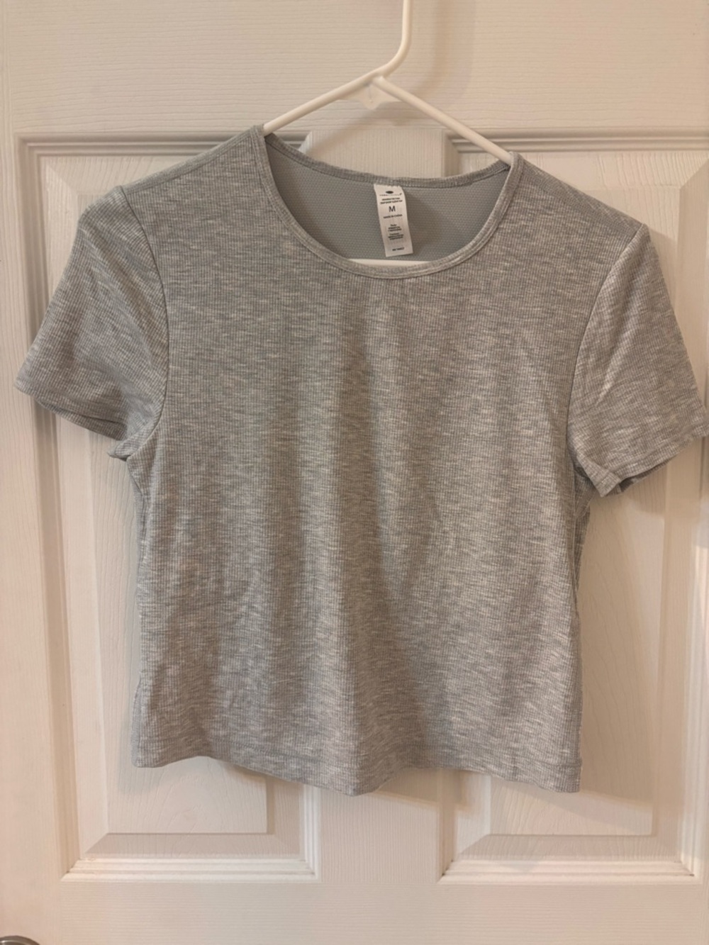 Yogalicious Gray Ribbed Cropped T shirt